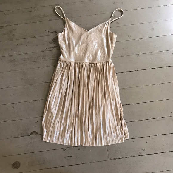 NWT gold Hollister dress - Picture 1 of 4